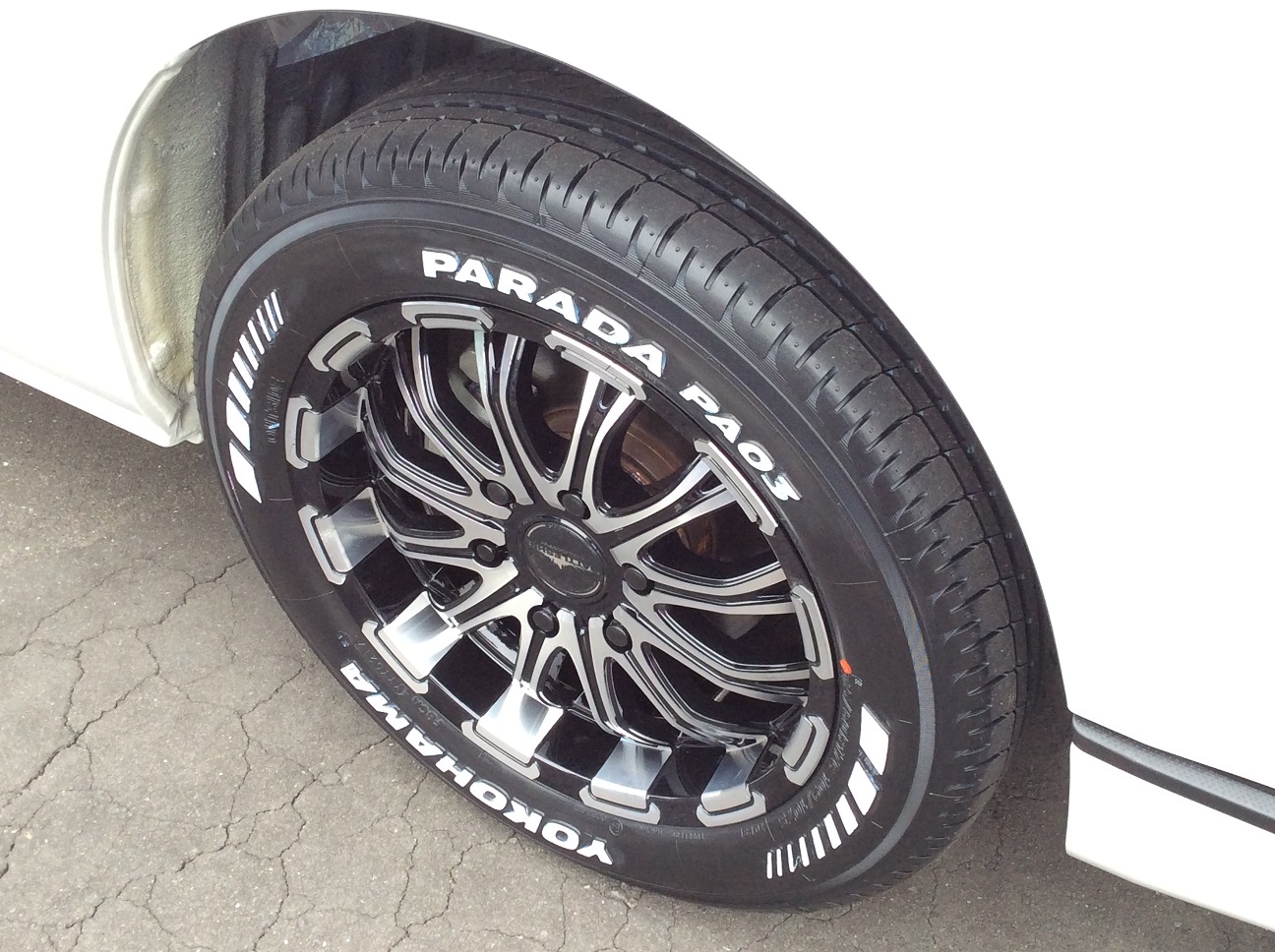 TOYOTA ハイエース