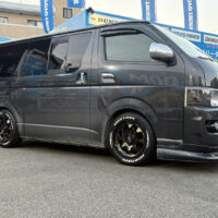 TOYOTA ハイエース
