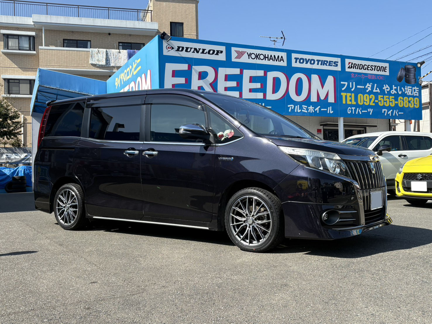 TOYOTA エスクァイア